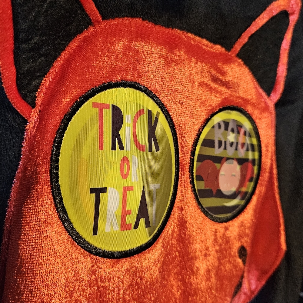AS NEW 2nd of 2 matching 2-3 yrs Halloween onesie costume, red, holographic eyes - Picture 5 of 14